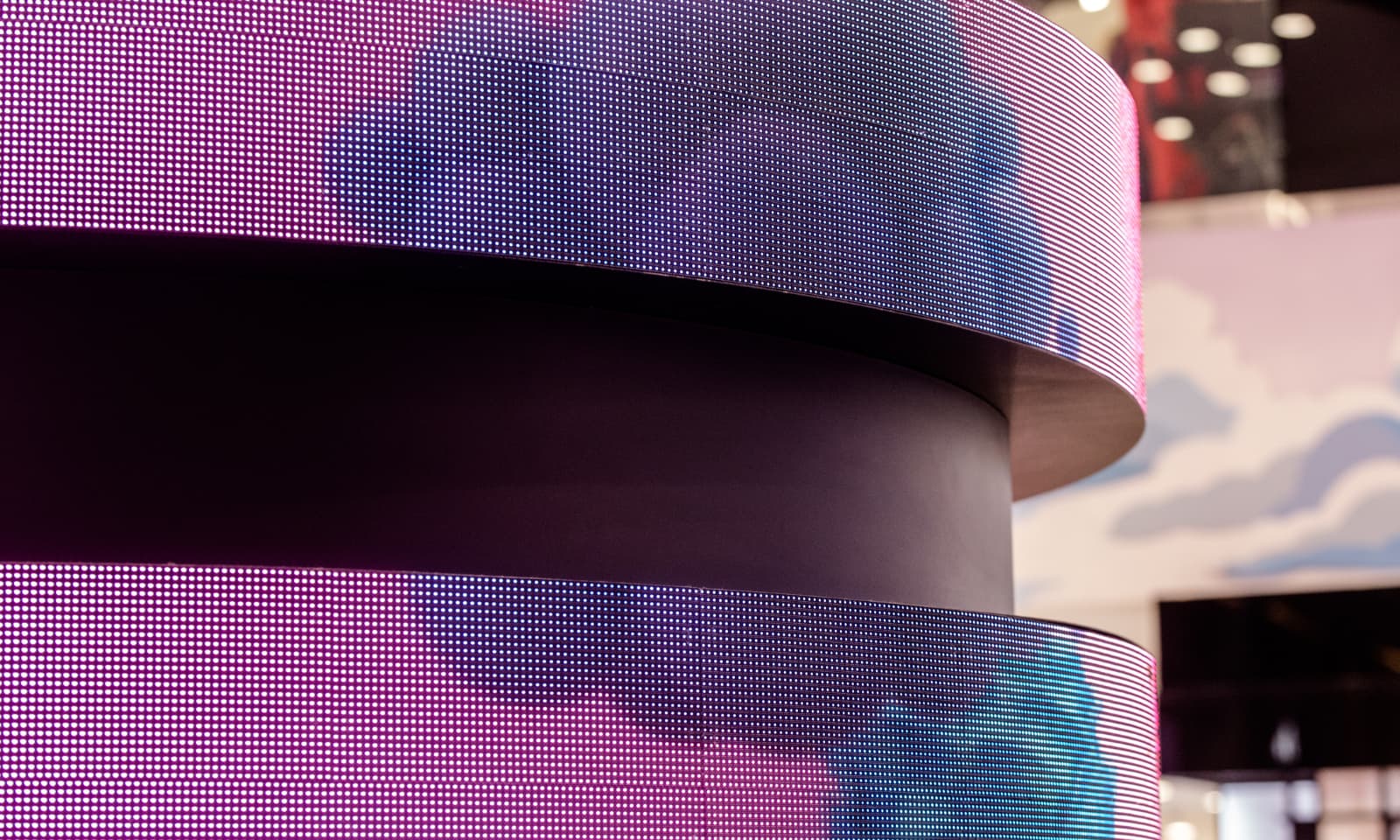 curved led screen