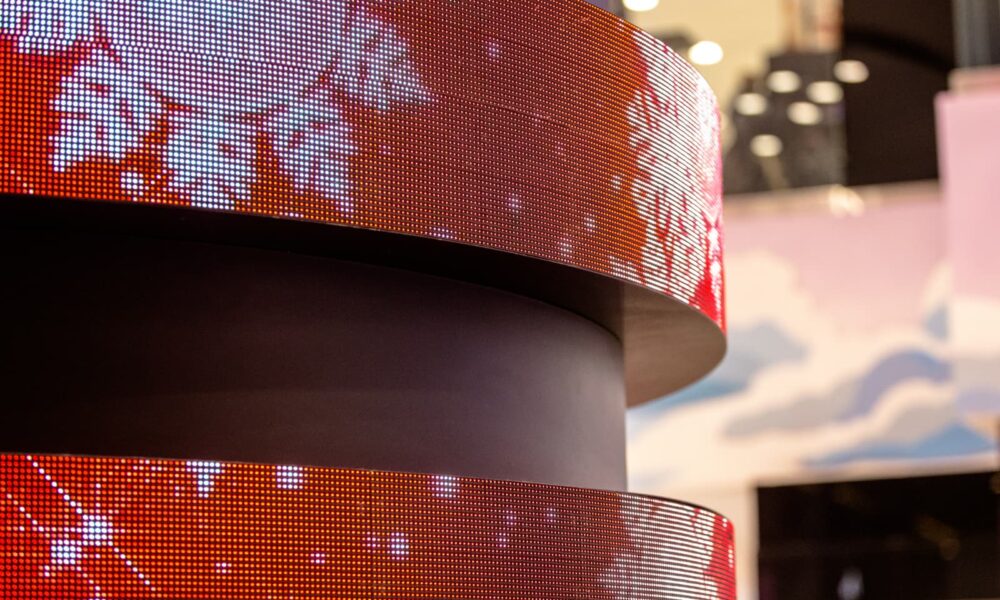 curved festive led screen